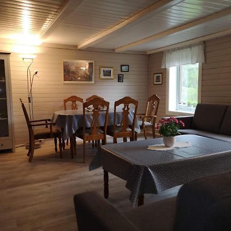 Hansali Holiday Home Fjaerland Kültér fotó