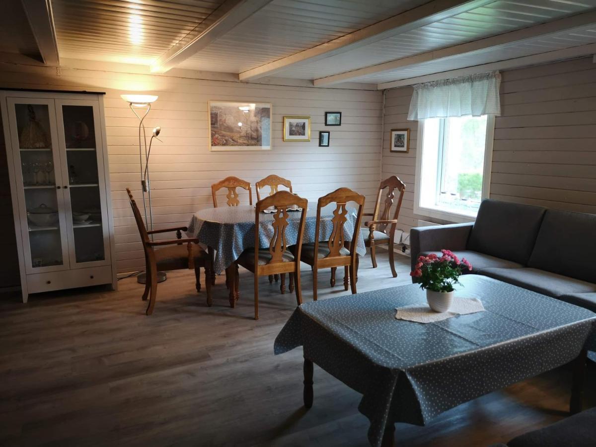 Hansali Holiday Home Fjaerland Kültér fotó