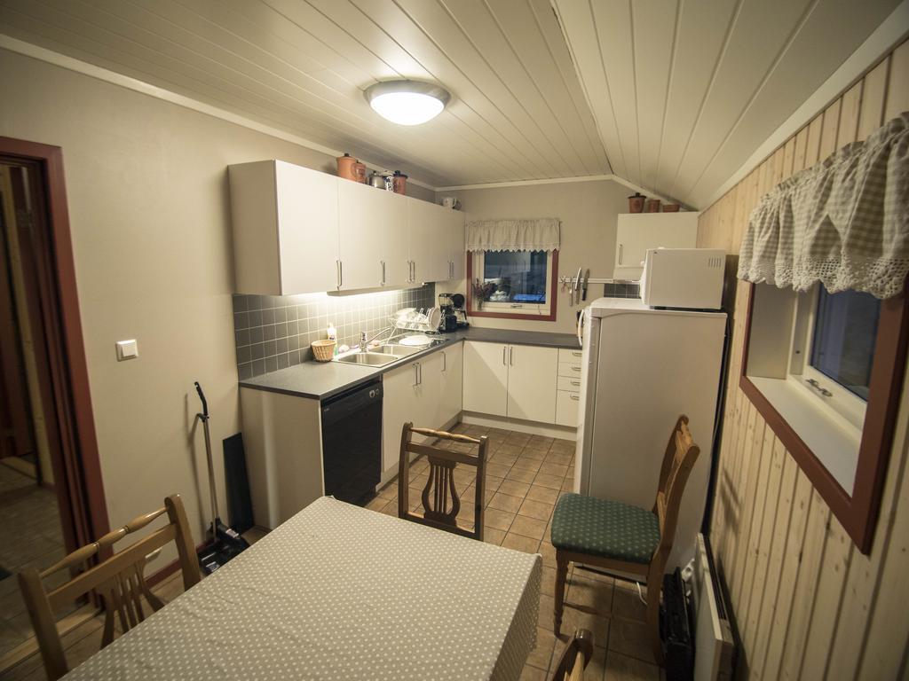 Hansali Holiday Home Fjaerland Kültér fotó