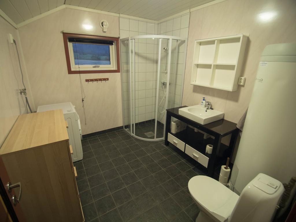 Hansali Holiday Home Fjaerland Kültér fotó