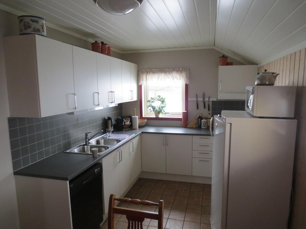 Hansali Holiday Home Fjaerland Kültér fotó